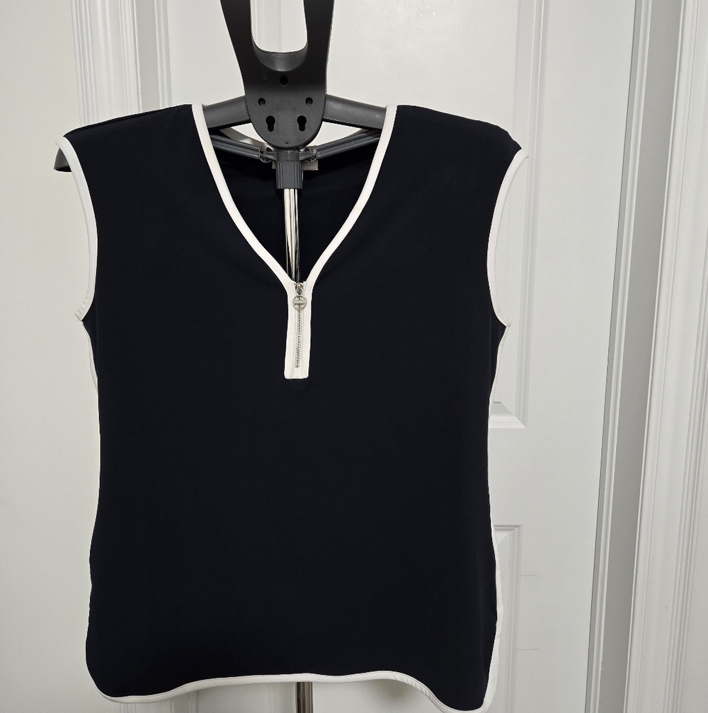 Carmen Marc Valvo Tank with White Trim